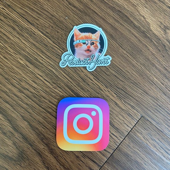 Lot of 2 Magnets & 12 Vinyl Graphic Fun Sticker Mule Stickers - Picture 2 of 10